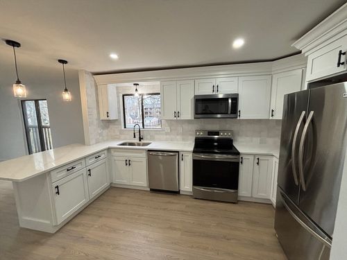 5nb-800 Bearses Way, Hyannis, MA, 02601-2251 | Card Image