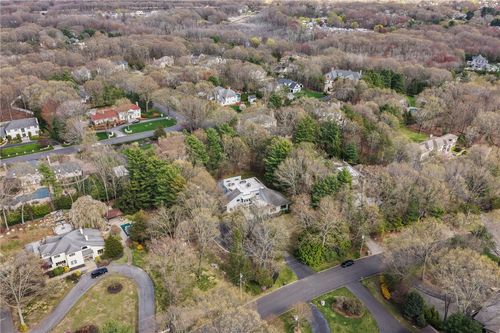 29 Dennell Dr, Lincoln, RI, 02865-4926 | Card Image