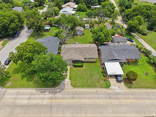 4304 Hodgkins Rd, Lake Worth, TX, 76135-2135 | Card Image