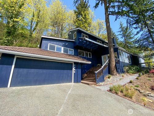 7255 E Mercer Way, Mercer Island, WA, 98040-5816 | Card Image