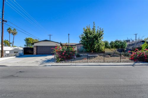 3506 Algonquin Dr, Las Vegas, NV, 89169-3116 | Card Image