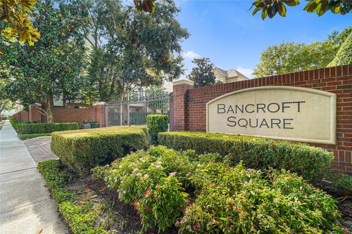 2150 Bancroft St, Houston, TX, 77027-3704 | Card Image