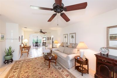 810 Madrid St, House other with 2 bedrooms, 1 bathrooms and null parking in Coral Gables FL | Image 2