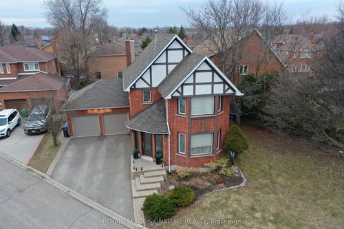 6141 Tenth Line W, Mississauga, ON, L5N5S9 | Card Image