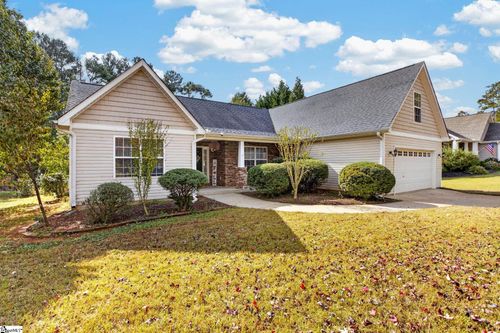 246 Waters Rd, Taylors, SC, 29687-6136 | Card Image