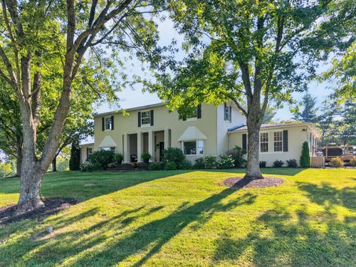 620 Stone Rd, Paris, KY, 40361-9338 | Card Image
