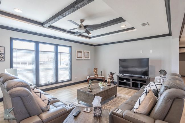 2032 Avenue L, House other with 4 bedrooms, 3 bathrooms and null parking in Anson TX | Image 4