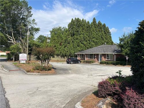 6267 Oakwood Cir, norcross, GA, 30093-1643 | Card Image