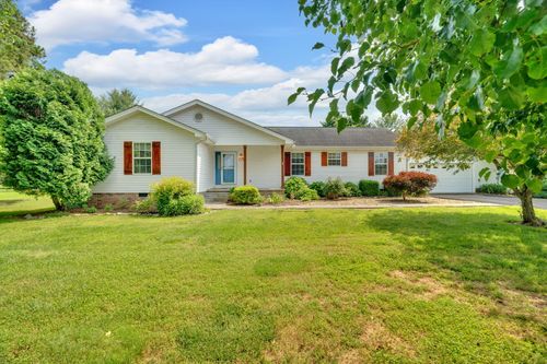 1647 Sams Dr, Dandridge, TN, 37725-6264 | Card Image