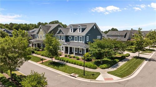 2901 Pepperlin Dr, Virginia Beach, VA, 23456-3524 | Card Image