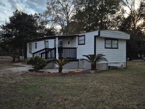 15110 Firetower Rd, Conroe, TX, 77306-9112 | Card Image