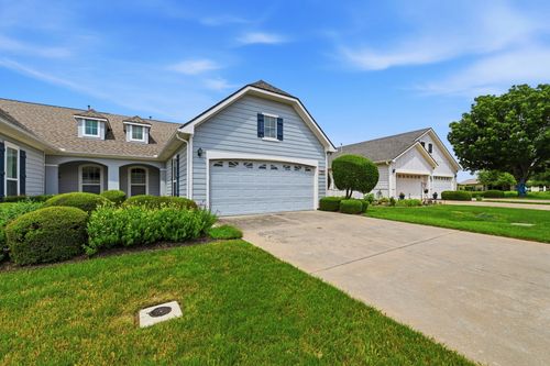 120 Bowie Cir, Georgetown, TX, 78633-5035 | Card Image