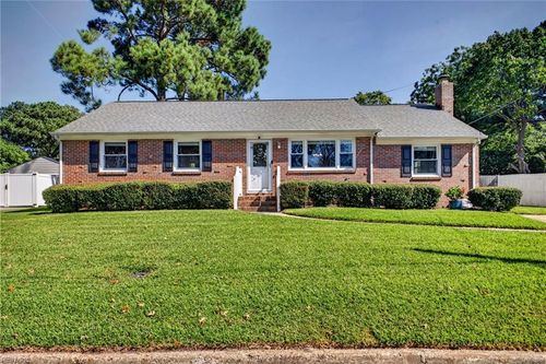 3741 Linnet Ln, Portsmouth, VA, 23703-2256 | Card Image