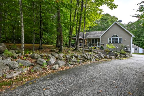 22 Eisenhower Court, Naples, ME, 04055 | Card Image