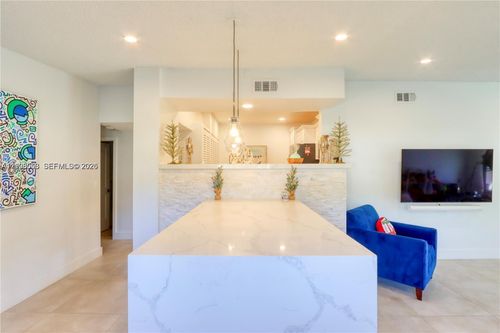 10478-10478 Sw 75th Ln, Miami, FL, 33173-2966 | Card Image