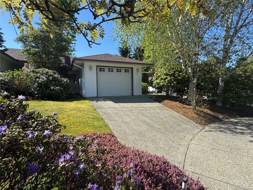 25-251 Mcphedran Rd, Campbell River, BC, V9W6W5 | Card Image