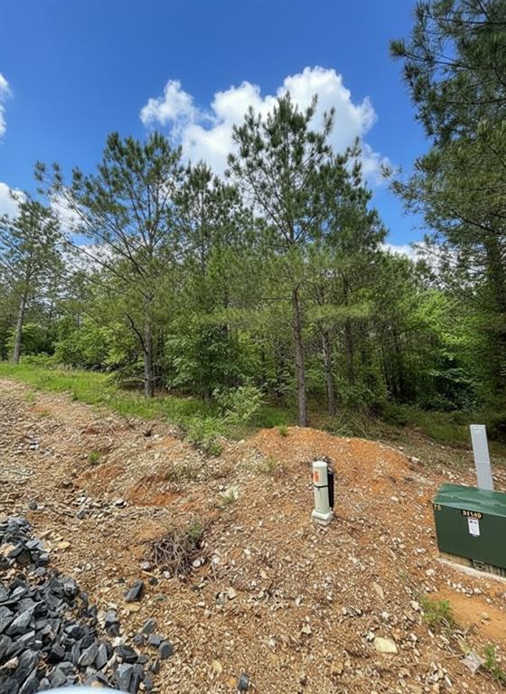 Land in Broken Bow