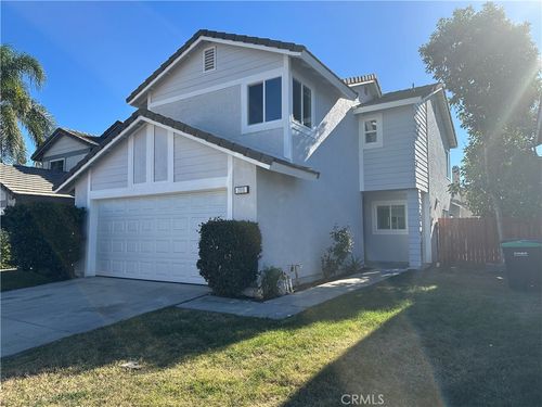 2010 Date Tree Rd, Colton, CA, 92324-7404 | Card Image