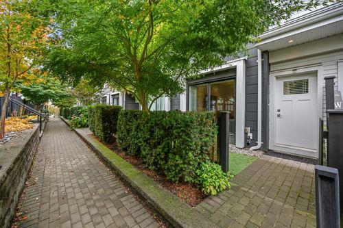 42-16336 23a Ave, Surrey, BC, V3Z0S5 | Card Image