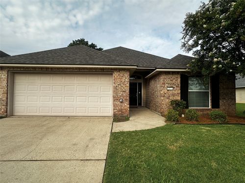 577 Whitefield Ln, Bossier City, LA, 71112-4281 | Card Image
