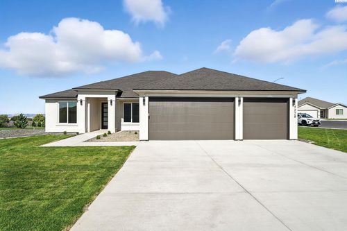 4228 Cowlitz Blvd, Richland, WA, 99352-7890 | Card Image