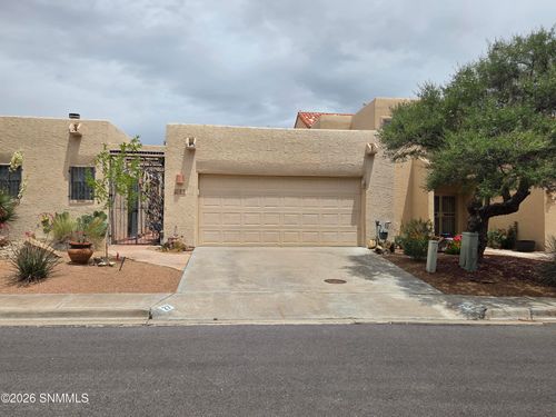 27 Las Casitas, Las Cruces, NM, 88007 | Card Image