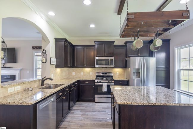 110 Avendell Dr, House other with 5 bedrooms, 3 bathrooms and 2 parking in Easley SC | Image 7