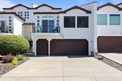 1934 Fairway Dr, Richland, WA, 99352-9203 | Card Image