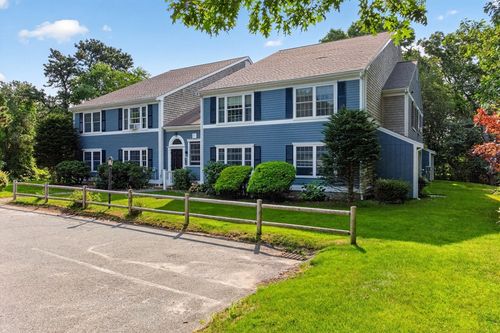 f8-2 Englewood Dr, Harwich, MA, 02645 | Card Image