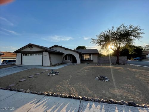 1306 Esther Dr, Boulder City, NV, 89005-3329 | Card Image