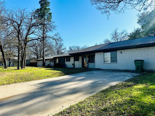 1210 Mockingbird St, Stephenville, TX, 76401-1751 | Card Image