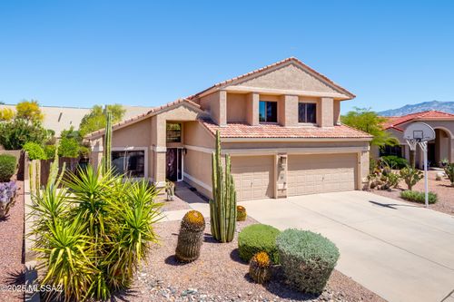 20 W Marble Canyon Rd, Oro Valley, AZ, 85755-8949 | Card Image