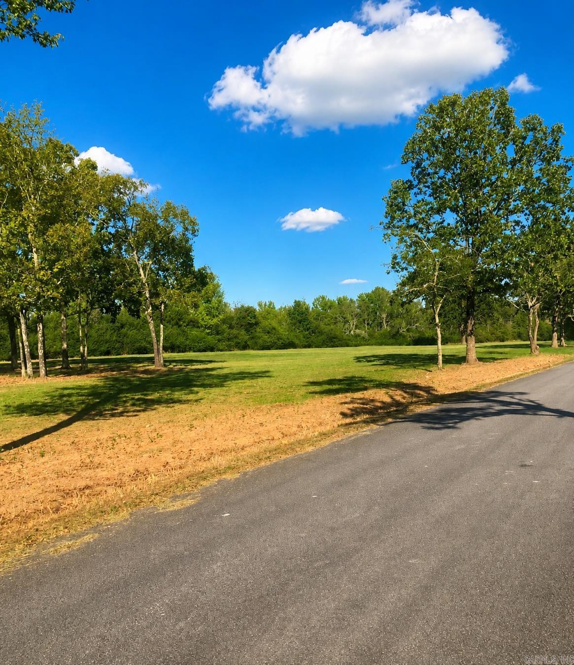 Land in Clinton 2