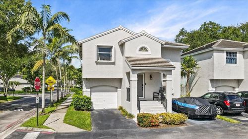 9831 Nw 2nd St, Plantation, FL, 33324-7218 | Card Image