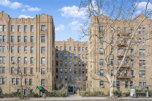 apt-b4-135 Prospect Park Sw, Brooklyn, NY, 11218-1238 | Card Image