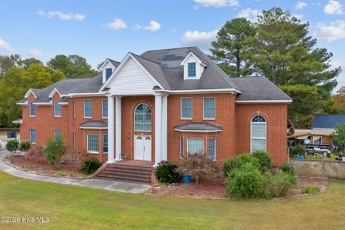 1181 Cedar Hill Dr, Williamston, NC, 27892-8690 | Card Image