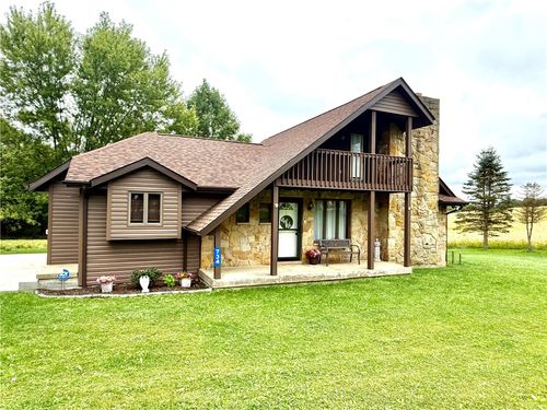 734 Bruin Rd, Petrolia, PA, 16050-1604 | Card Image