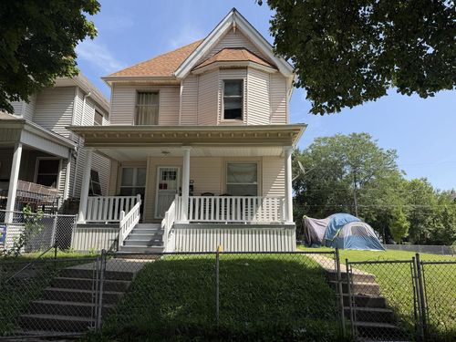 1906 N 33rd Street, Milwaukee, WI, 53208 | Card Image