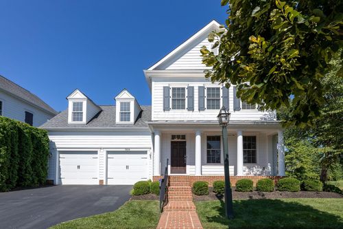 7819 Straits Ln, New Albany, OH, 43054-2507 | Card Image
