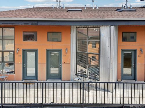 apt-209-3149 Blake St, Denver, CO, 80205-2391 | Card Image
