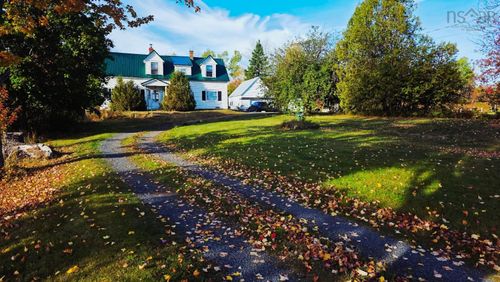 5588 Highway 204, Oxford, NS, B0M1P0 | Card Image