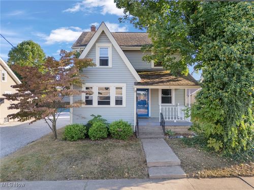 406 Hower St Ne, North Canton, OH, 44720-2514 | Card Image
