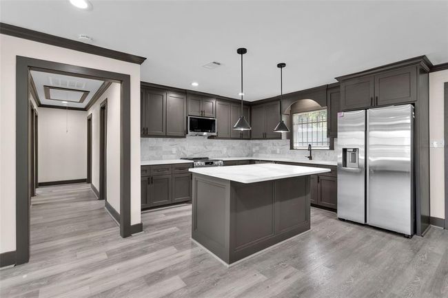 3346 Reeves St, House other with 3 bedrooms, 2 bathrooms and 1 parking in Houston TX | Image 13