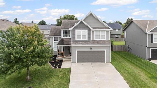 20467 W 125th Ter, Olathe, KS, 66061-7843 | Card Image