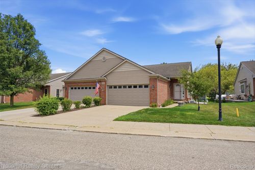 809 Chelsea Ridge Ct, Howell, MI, 48843-2486 | Card Image