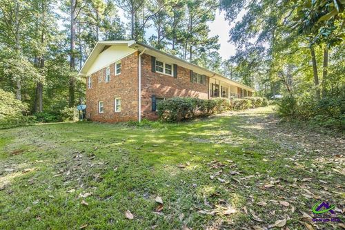 169 Stagecoach Rd, Macon, GA, 31211-6641 | Card Image