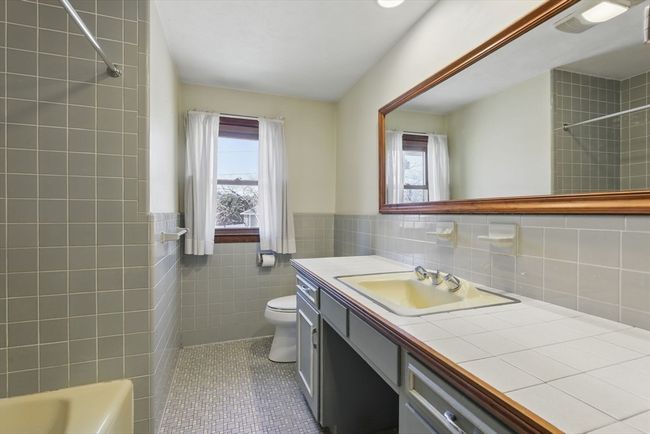 1 Westview Ter, House other with 3 bedrooms, 2 bathrooms and 3 parking in Easthampton MA | Image 26