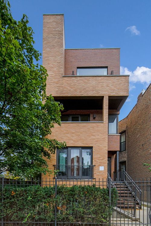 apt-3-6640 S Maryland Ave, Chicago, IL, 60637-4283 | Card Image