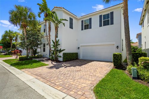 450 Greensboro Way, Boynton Beach, FL, 33435-5052 | Card Image