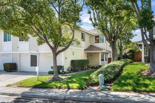 7810 Mission Montana Pl, San Diego, CA, 92120-1543 | Card Image
